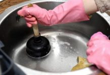 Vodoinstalater upozorava: Bacite li ovu stvar u sudoperu, odvod će se stegnuti kao beton, ni sajla ga ne može probiti