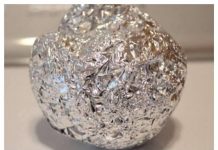 Prije spavanja uvijek stavite ALU F0LIJU ISP0D KREVETA: Kad čujete ZBOG ČEGA – uradit ćete ODMAH još večeras! (FOTO)