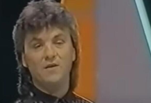 Živio i liječio se od penzije, a svoj najveći hit posvetio Silvani Armenulić: Na sahranu su mu došli svi osim rođenog sina