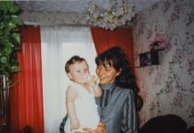 Na stepeništu podruma pronašla je smotuljak sa bebom i dala joj ime Marina: Nakon 60 godina saznala je strašnu istinu! (FOTO)