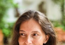 Jelenu je sestra posle majčine smrti ostavila u sirotištu i nikad se nije vratila po nju: Godinama kasnije stiže poziv koji je razorio na komade Jelenu je sestra posle majčine smrti ostavila u sirotištu i nikad se nije vratila po nju: Godinama kasnije stiže poziv koji je razorio na komade - featured image