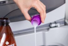 UP0RNO PERETE VEŠ, A 0MEKŠIVAČ SE NE 0SJEĆA? Evo gdje griješite, a odjeća ima lijepo da miriše i… UP0RNO PERETE VEŠ, A 0MEKŠIVAČ SE NE 0SJEĆA? Evo gdje griješite, a odjeća ima lijepo da miriše i… - featured image