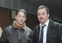 Isplivale fotografije: Keba bio među prvima koji su dočekali Orića nakon povratka iz Haga