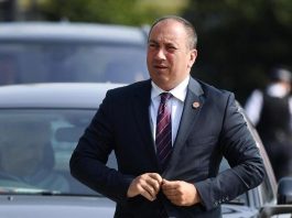 Crnadak ogolio Dodika: Šta je Mile obećao Amerikancima, zbog čega je na RTRS-u emitovan…