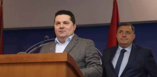 STEVANDIĆ SE IZGLEDA SPREMA ZA SUKOB I PORUČIO: “Orlovi ne oklijevaju, i kad se pravi i kad se brani RS