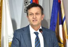 BRANKO BLANUŠA OTKLONIO SVE NEDOUMICE: “Nema dileme da izlazimo na izbore, kandidat sam za predsjednika RS!”