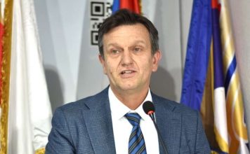 BRANKO BLANUŠA OTKLONIO SVE NEDOUMICE: “Nema dileme da izlazimo na izbore, kandidat sam za predsjednika RS!”