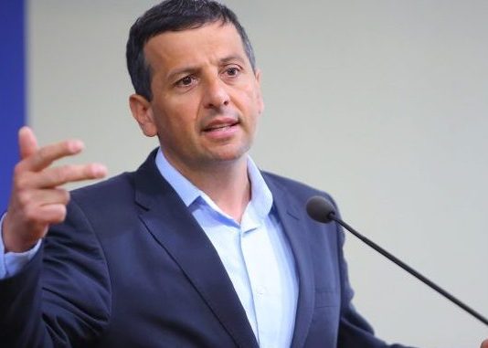 DRAMA NA POLITIČKOJ SCENI: Vukanović sasjekao Dodika poruka koja je odjeknula!