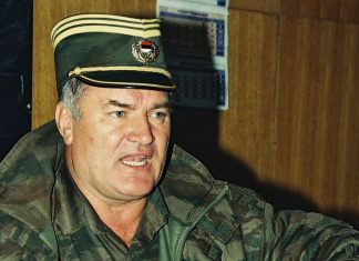 Šta je sve govorio ratni zločinac Ratko Mladić: “Kad god krenem pored Sarajeva, svratim, ubijem nekog uz put”